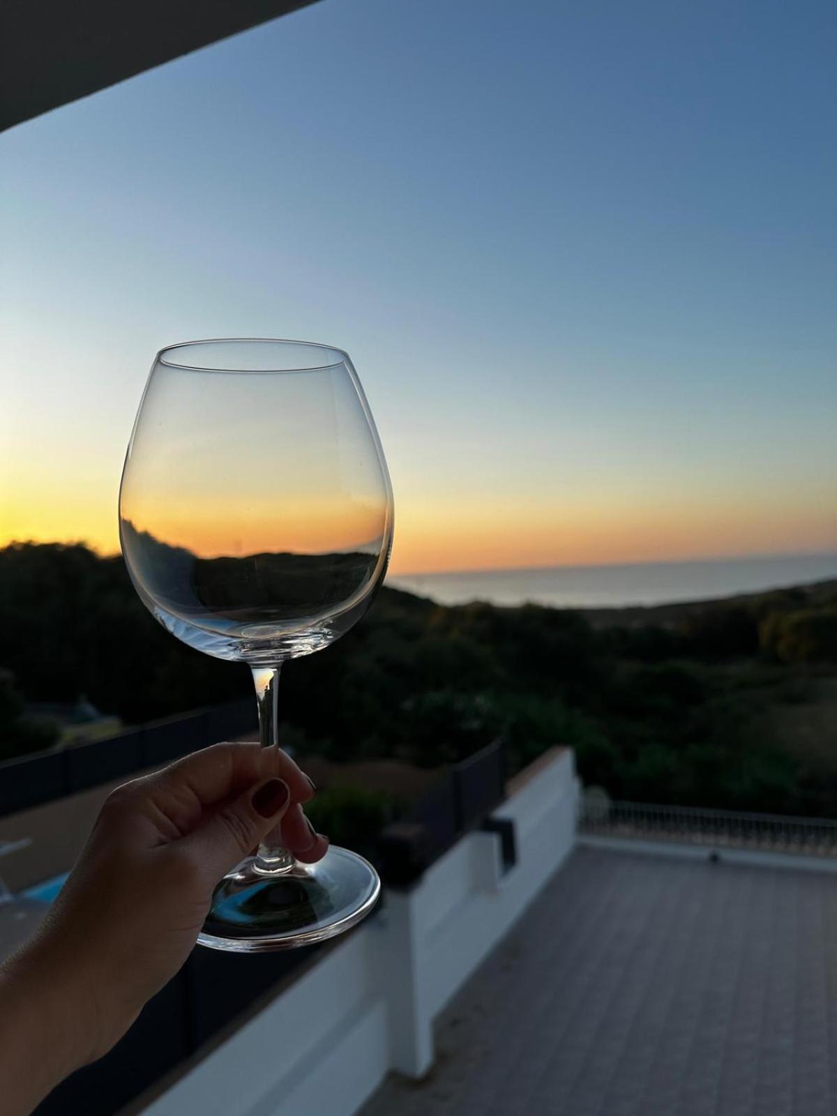 Вілла Costa Rossa View Sunset Cascabraga Екстер'єр фото