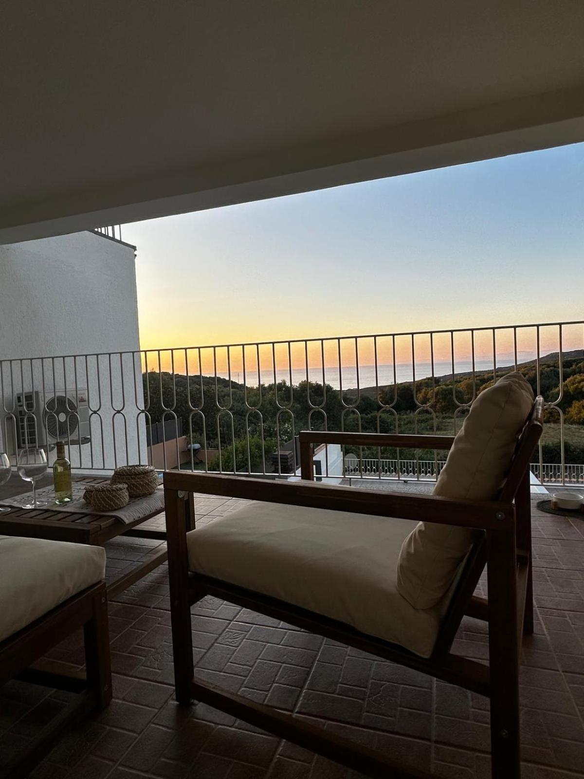 Вілла Costa Rossa View Sunset Cascabraga Екстер'єр фото